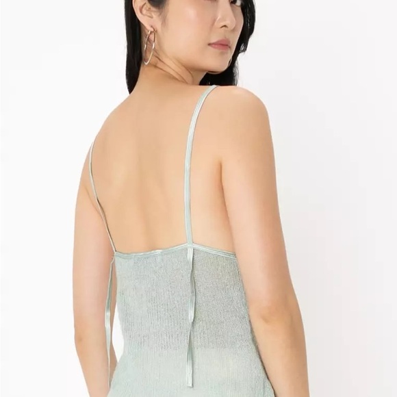 ZARA | Sleek Light Green Satin-esque Camisole - Picture 2 of 6